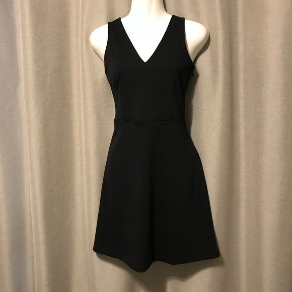 GAP Little Black Party Dress - Size 4 - Picture 1 of 13